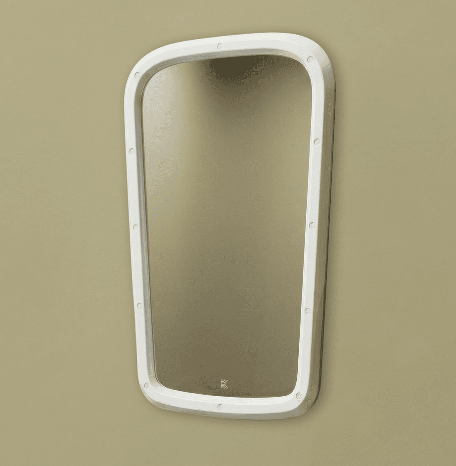 Sculpted safety mirror